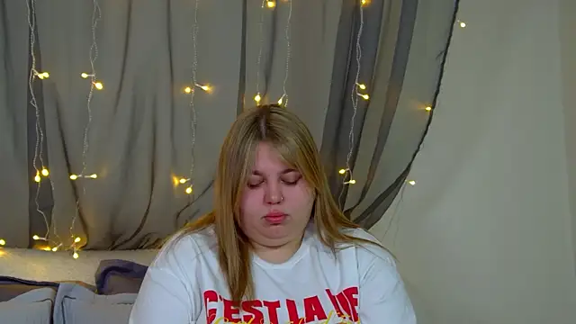 LillianKim online show from 11-16-25, 06:30