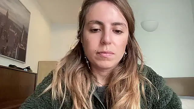 Mollyy998 online show from 11-19-25, 12:16