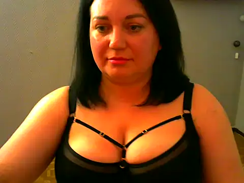 AmanaGi online show from 12-30-24, 01:03