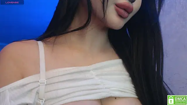 lunarose777 online show from 12-26-24, 08:21