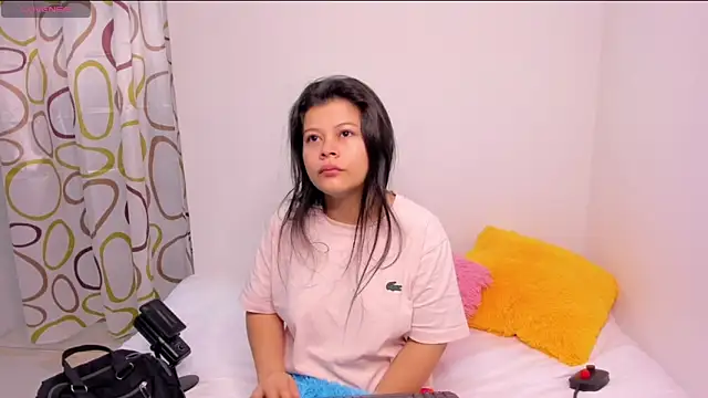 Snapshot of sweetnia chatting on 12-31-24, 02:14 sweetnia online show from 12-31-24, 02:14