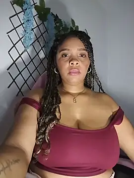 Snapshot of collegechica chatting on 02-13-26, 04:19 collegechica online show from 02-13-26, 04:19