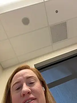 cinnatitties online show from 12-16-25, 03:50