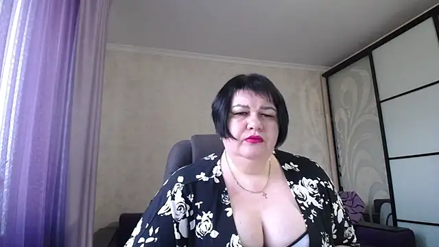 JuicyLady Di online show from 02-03-25, 01:51