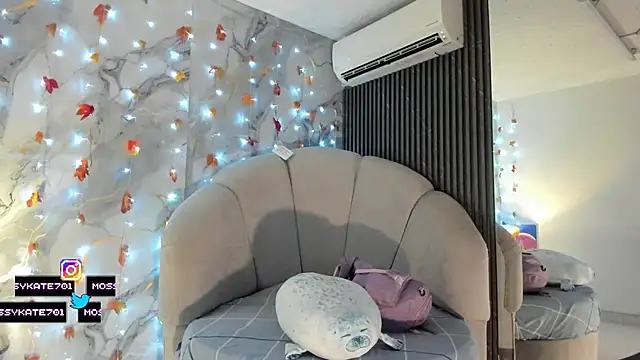 Katemoss70 online show from 11-10-25, 12:26