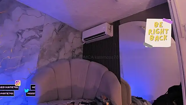 Katemoss70 online show from 04-29-26, 12:42