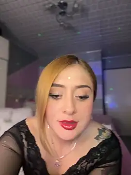 Snapshot of Sam_Thompsoon_ chatting on 09-25-25, 03:21 Sam Thompsoon online show from 09-25-25, 03:21