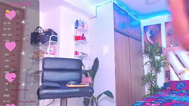 Hotgiirl 1 online show from 03-26-26, 07:41