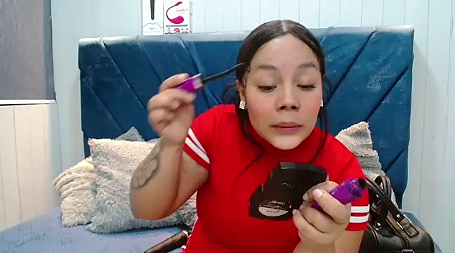 EmilyQueen3x online show from 02-28-25, 03:04