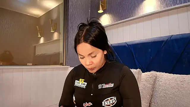 EmilyQueen3x online show from 02-22-26, 02:04