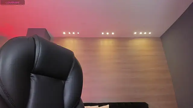 MartinnaBonnet online show from 01-07-25, 10:22