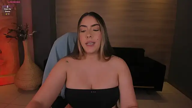 MartinnaBonnet online show from 01-07-25, 04:27