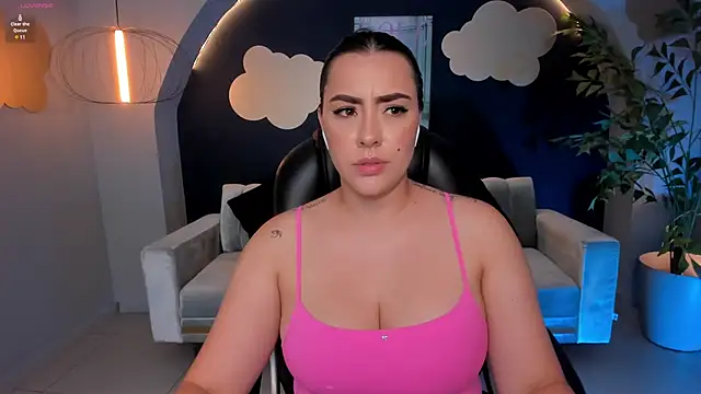 MartinnaBonnet online show from 01-10-25, 04:41