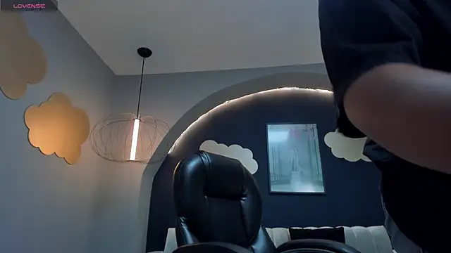 MartinnaBonnet online show from 02-03-25, 10:25