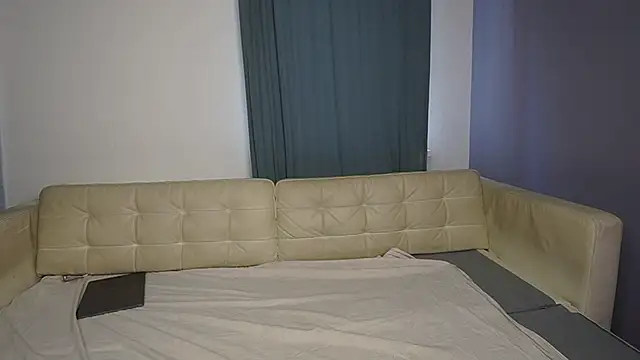 Snapshot of Just_alice chatting on 09-19-25, 02:29 Just alice online show from 09-19-25, 02:29