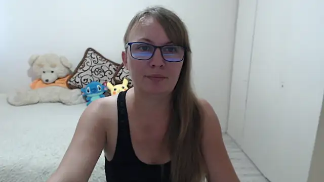 MargotLot online show from 07-27-26, 02:02