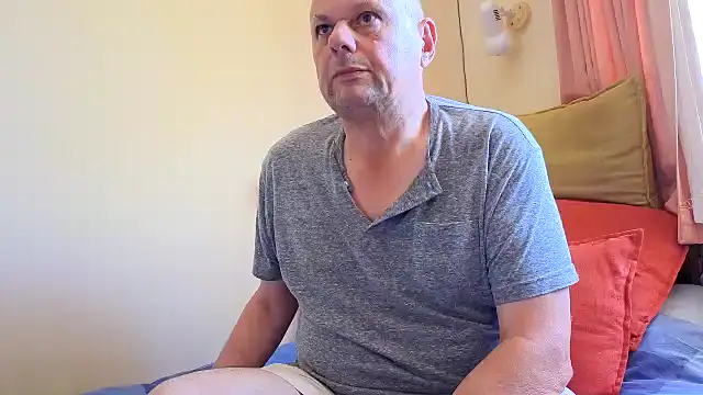 Snapshot of DaddyCumBumZA chatting on 03-02-25, 11:50 DaddyCumBumZA online show from 03-02-25, 11:50