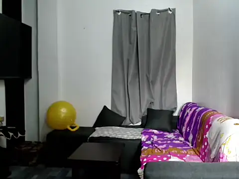 MistressKrizzel online show from 06-15-26, 11:29