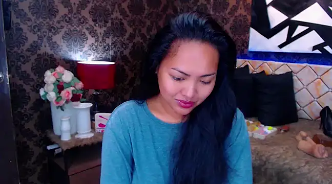 HugeCock Savanna online show from 02-21-25, 03:45