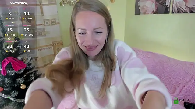 Snapshot of Queenymel chatting on 12-04-24, 06:50 Queenymel online show from 12-04-24, 06:50