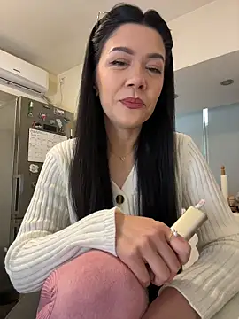 Snapshot of denise_k chatting on 02-05-26, 12:54 denise k online show from 02-05-26, 12:54