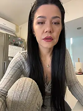 Snapshot of denise_k chatting on 02-13-26, 12:45 denise k online show from 02-13-26, 12:45