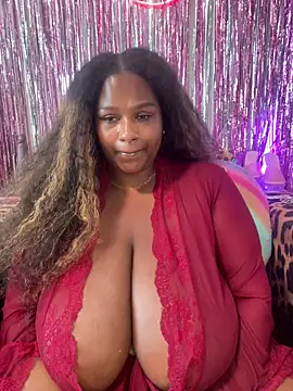 Snapshot of BigFineSelena chatting on 07-01-26, 07:46 BigFineSelena online show from 07-01-26, 07:46
