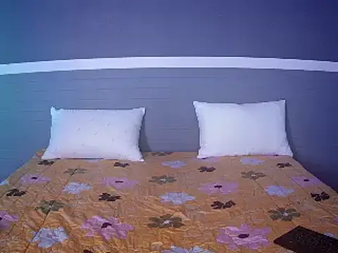 Snapshot of Jennythai123 chatting on 03-17-25, 05:34 Jennythai123 online show from 03-17-25, 05:34