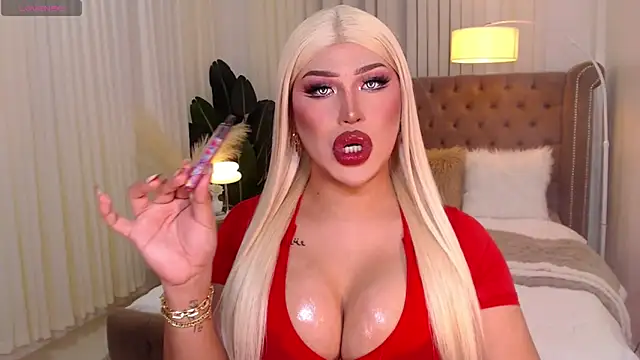 Your Majesty Tyra online show from 02-07-25, 04:16