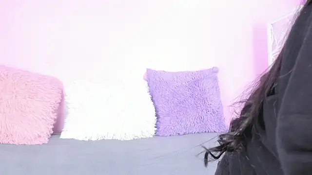 Snapshot of miss_soffi_ chatting on 09-13-25, 12:27 miss soffi online show from 09-13-25, 12:27