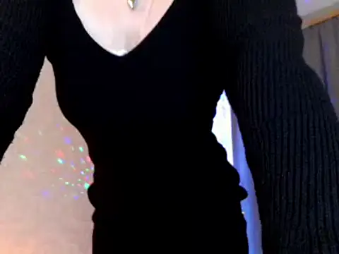 Snapshot of elenaza chatting on 12-09-24, 09:06 elenaza online show from 12-09-24, 09:06