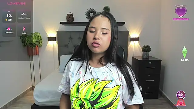 isabella florez online show from 01-30-25, 06:32