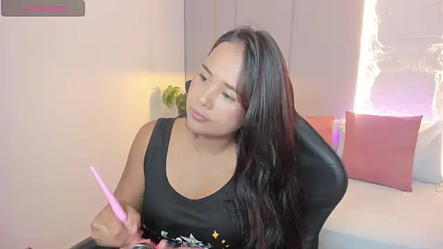 Snapshot of isabella_florez chatting on 07-22-26, 01:19 isabella florez online show from 07-22-26, 01:19