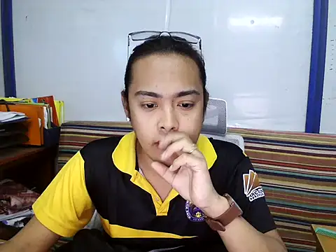 Your PrettyGirlxxx online show from 02-26-25, 05:31