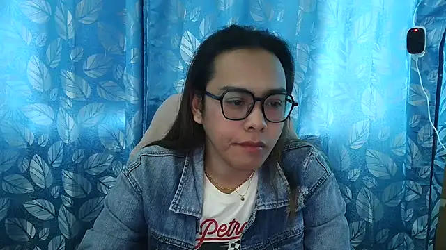 Your PrettyGirlxxx online show from 10-22-25, 02:23