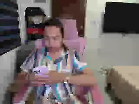 Your PrettyGirlxxx online show from 02-26-26, 09:19