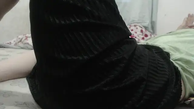 Snapshot of Kittywhiteass chatting on 03-21-25, 11:12 Kittywhiteass online show from 03-21-25, 11:12
