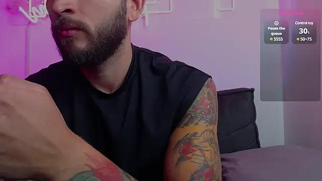 Snapshot of marco_allison01 chatting on 12-03-24, 01:54 marco allison01 online show from 12-03-24, 01:54