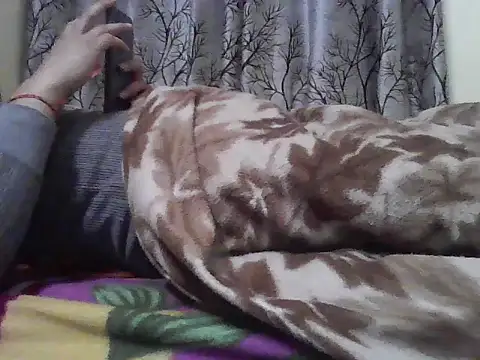 Snapshot of Desi_Rider_Aadi chatting on 02-11-26, 04:34 Desi Rider Aadi online show from 02-11-26, 04:34