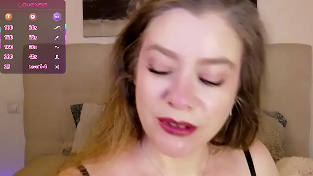 Snapshot of PetersEmily chatting on 05-29-26, 10:41 PetersEmily online show from 05-29-26, 10:41