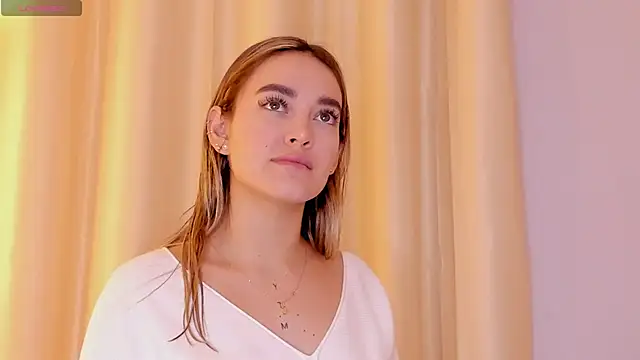 Assh lee  online show from 01-08-26, 01:02