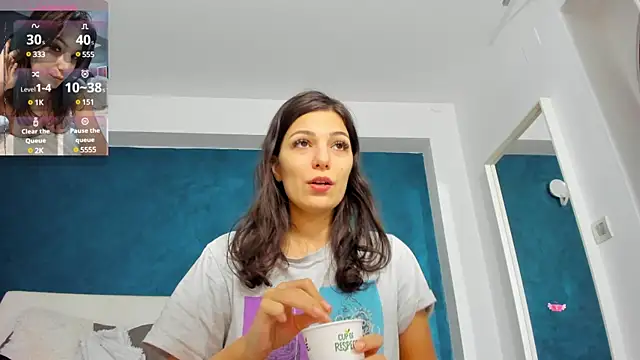 Anna Lewis online show from 02-20-25, 08:25