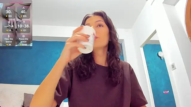 Anna Lewis online show from 03-17-25, 07:24