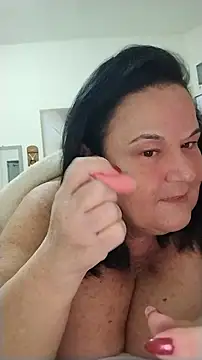 Snapshot of Yaya_Mineira chatting on 07-21-26, 10:01 Yaya Mineira online show from 07-21-26, 10:01