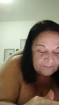 Snapshot of Yaya_Mineira chatting on 07-28-26, 01:12 Yaya Mineira online show from 07-28-26, 01:12