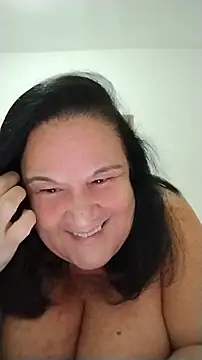 Snapshot of Yaya_Mineira chatting on 07-31-26, 02:00 Yaya Mineira online show from 07-31-26, 02:00