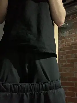 Snapshot of KcCumz19 chatting on 12-20-25, 09:55 KcCumz19 online show from 12-20-25, 09:55