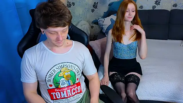 Snapshot of lakmsrrrmrrr chatting on 03-14-26, 10:42 lakmsrrrmrrr online show from 03-14-26, 10:42