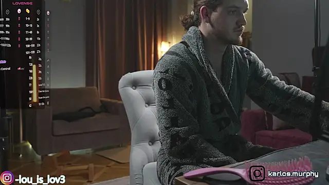 Louis Karlos online show from 10-26-25, 03:12