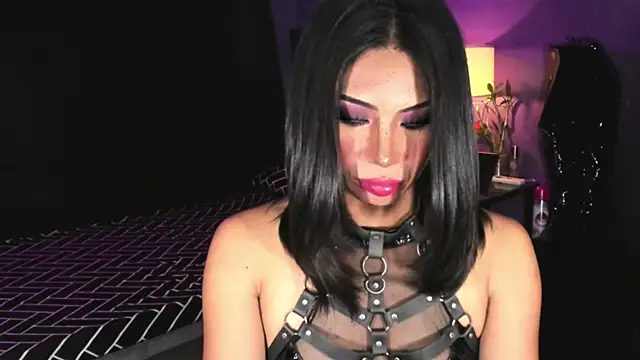 MaxxineMorenaTs online show from 04-29-26, 06:14